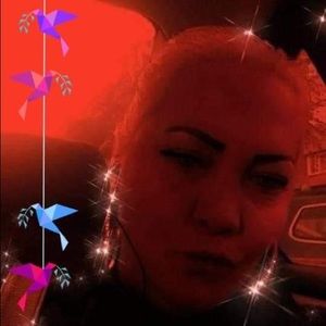 Meet your Posher, Elena